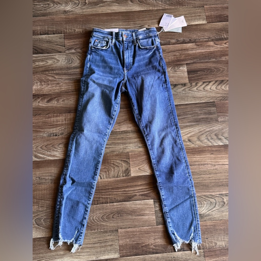 H&M High-Waisted Jeans